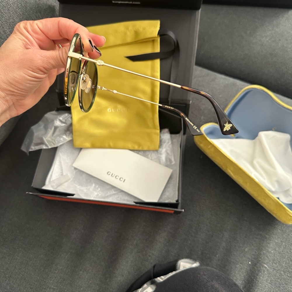 Versace & Gucci Sunglasses Bundle - image 3